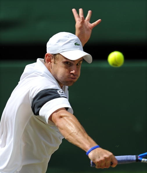 entdecken sie roddicks beste tennisaufschläge – eine analyse seiner kraftvollen und präzisen aufschlagtechniken, die seinen erfolg auf dem platz ausmachen.
