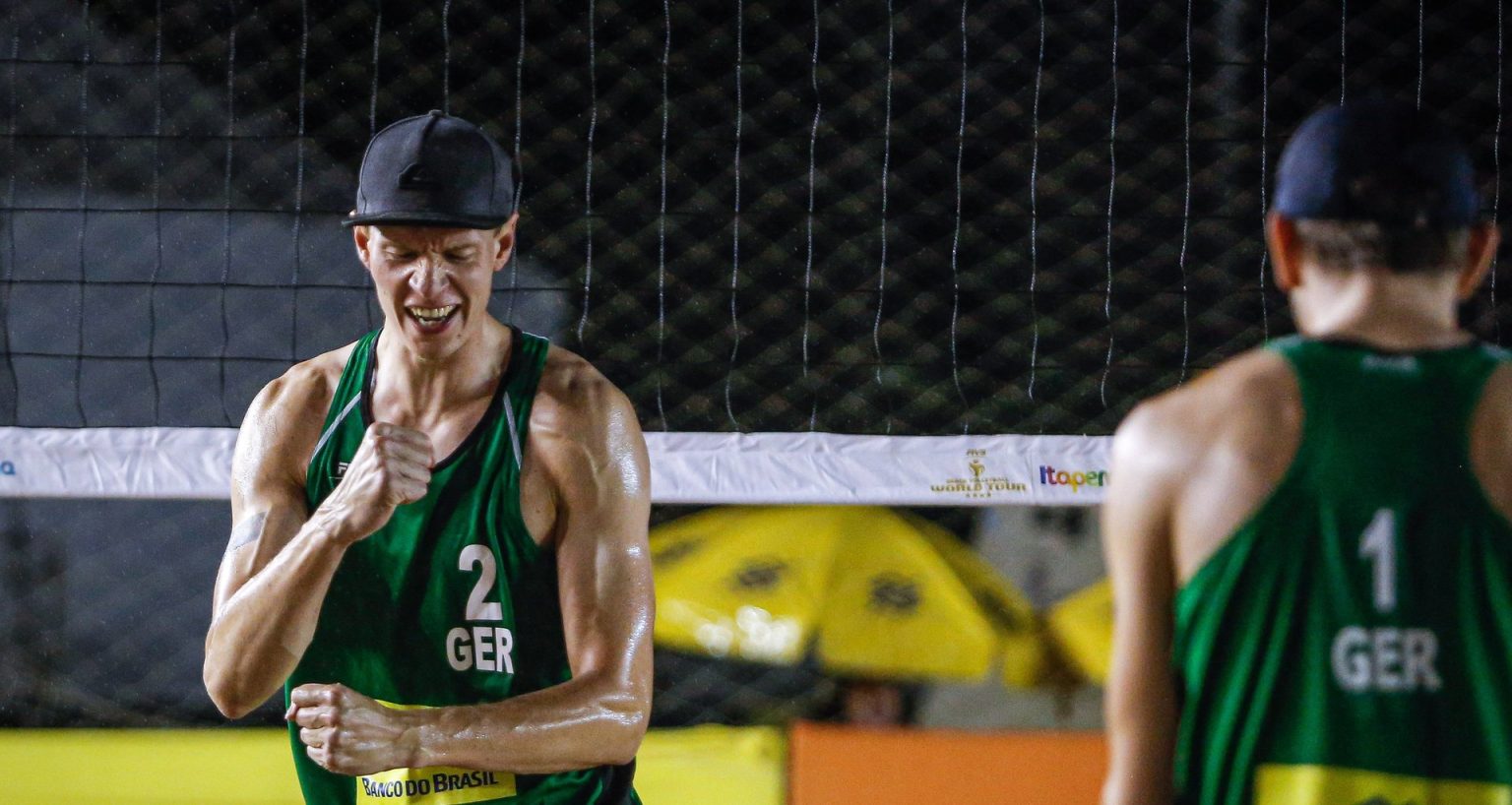 entdecken sie jj sowa, eine prägende persönlichkeit der männer-volleyballszene, bekannt für seinen einfluss und seine herausragenden leistungen im sport.