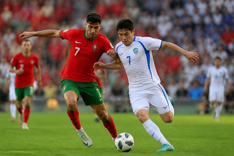 entdecken sie die wm-prognose 2026 mit dem spannenden duell portugal gegen usbekistan. erfahren sie alles über die chancen und erwartungen der beiden teams.